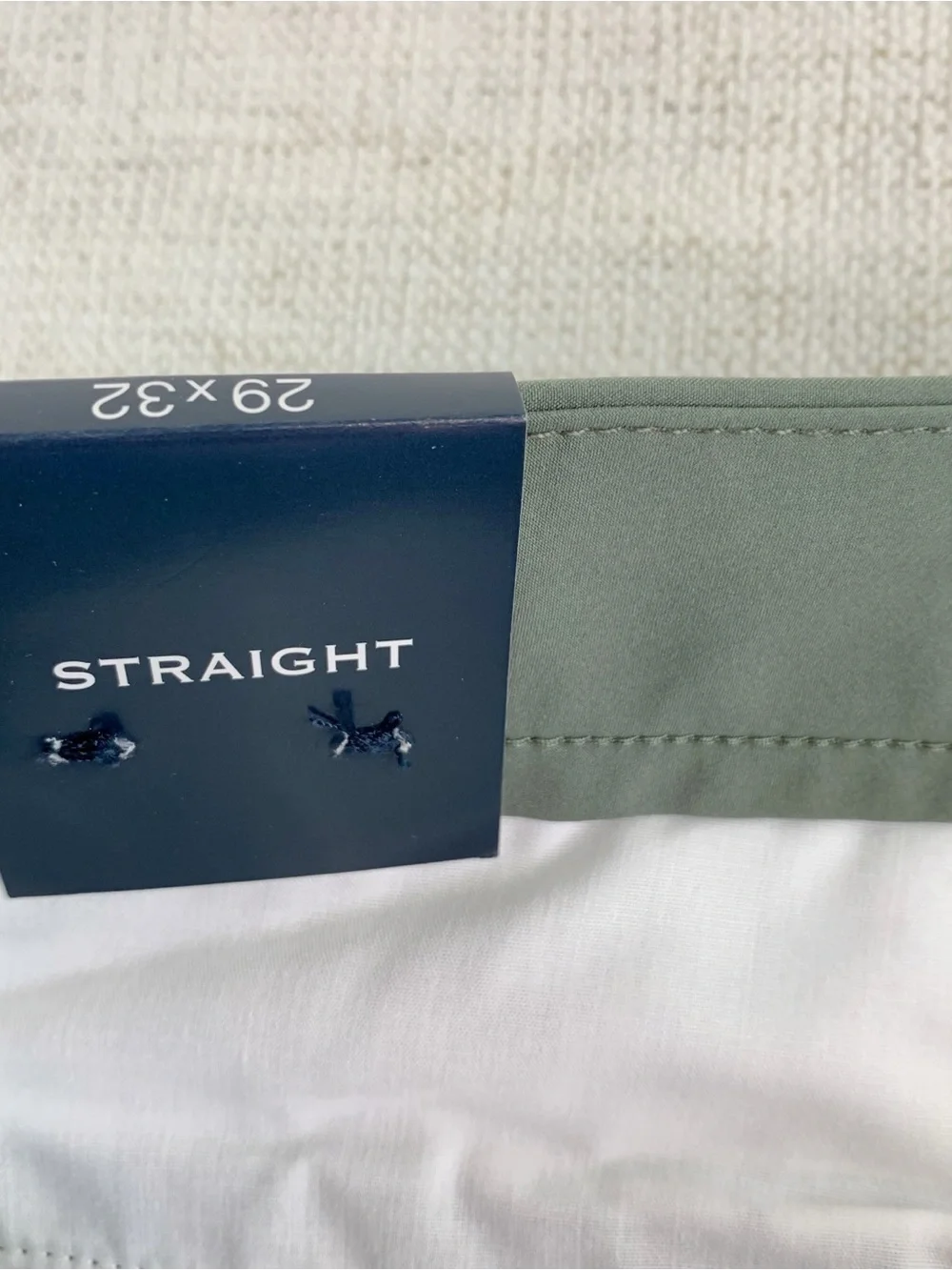 J crew New Men's straight-fit tech chino pant performance in Olive green 28x32